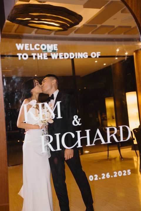 Kim & Richard wedding at Hyatt Regency Danang Resort and Spa in Đà Nẵng — photo 24