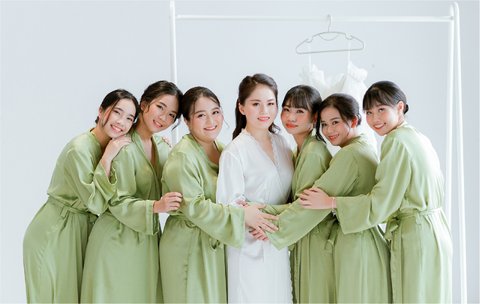 Gam màu trong trang phục phù dâu phù rể — ảnh 17