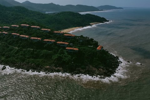 Đám cưới Christine & Jon tại Banyan Tree Lăng Cô - Huế ở Huế — ảnh 1