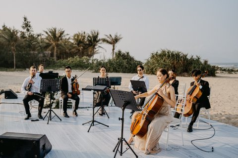Vân Anh & Mark wedding at Blush Beach Club Hoi An in Đà Nẵng — photo 15