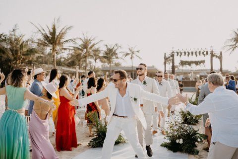 Vân Anh & Mark wedding at Blush Beach Club Hoi An in Đà Nẵng — photo 16