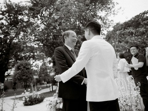Đám cưới Linh & Lee tại Hotel Nikko Saigon ở TP.HCM — ảnh 28