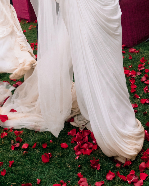 Getting married in the rain? Here're some tips to make the most of it — photo 16