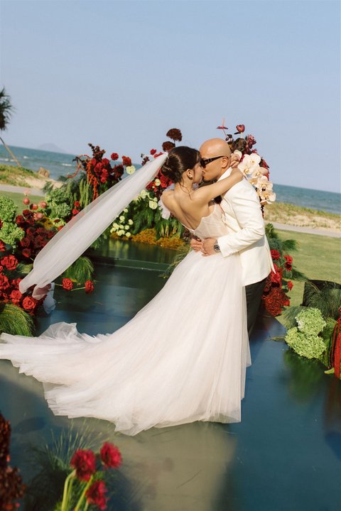 Hân & David wedding at Hoiana Resort & Golf in Đà Nẵng — photo 11