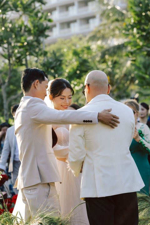 Hân & David wedding at Hoiana Resort & Golf in Đà Nẵng — photo 18