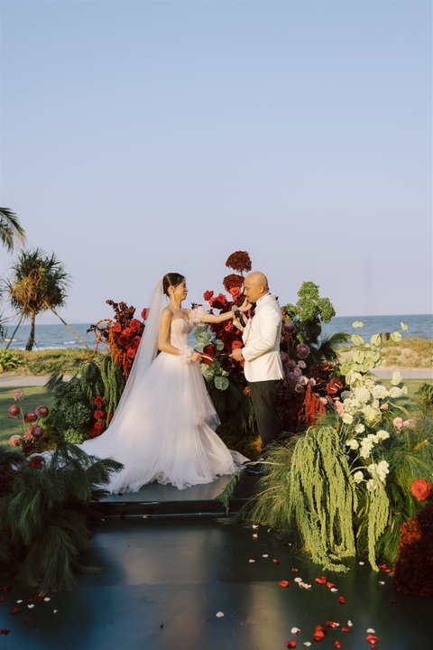 Hân & David wedding at Hoiana Resort & Golf in Đà Nẵng — photo 20