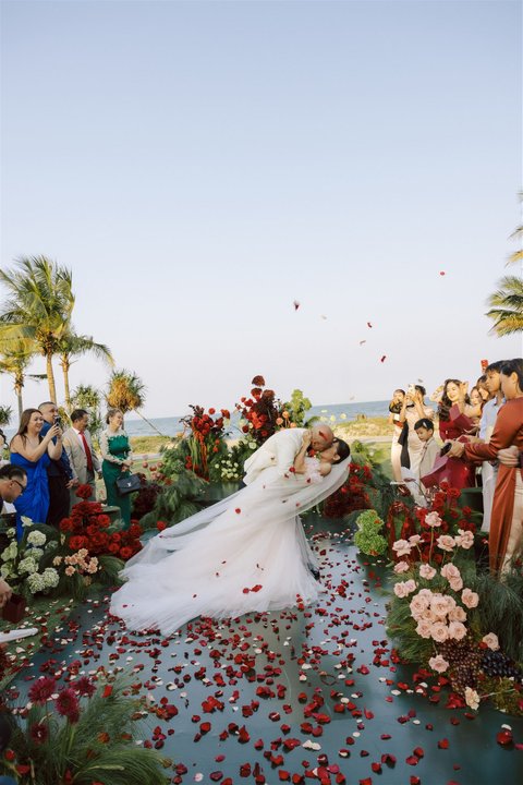Hân & David wedding at Hoiana Resort & Golf in Đà Nẵng — photo 23