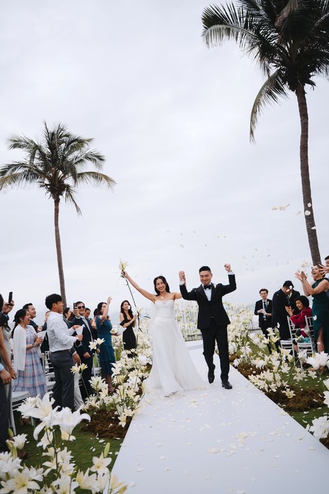 Kim & Richard wedding at Hyatt Regency Danang Resort and Spa in Đà Nẵng — photo 17