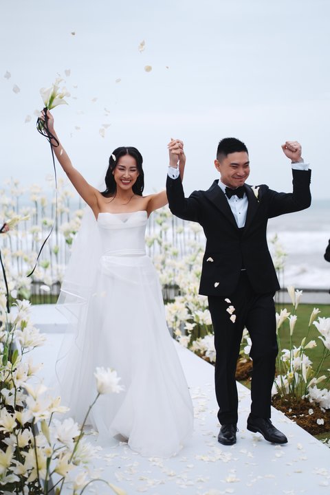 Kim & Richard wedding at Hyatt Regency Danang Resort and Spa in Đà Nẵng — photo 20