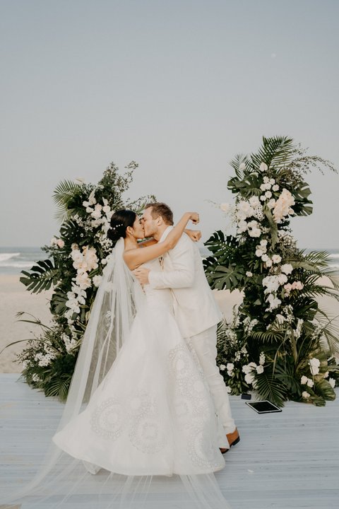 Vân Anh & Mark wedding at Blush Beach Club Hoi An in Đà Nẵng — photo 25