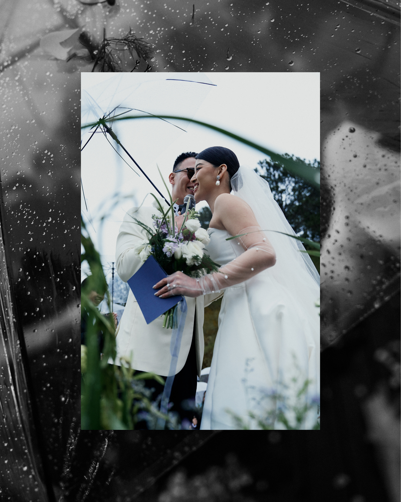 Getting married in the rain? Here're some tips to make the most of it — photo 28