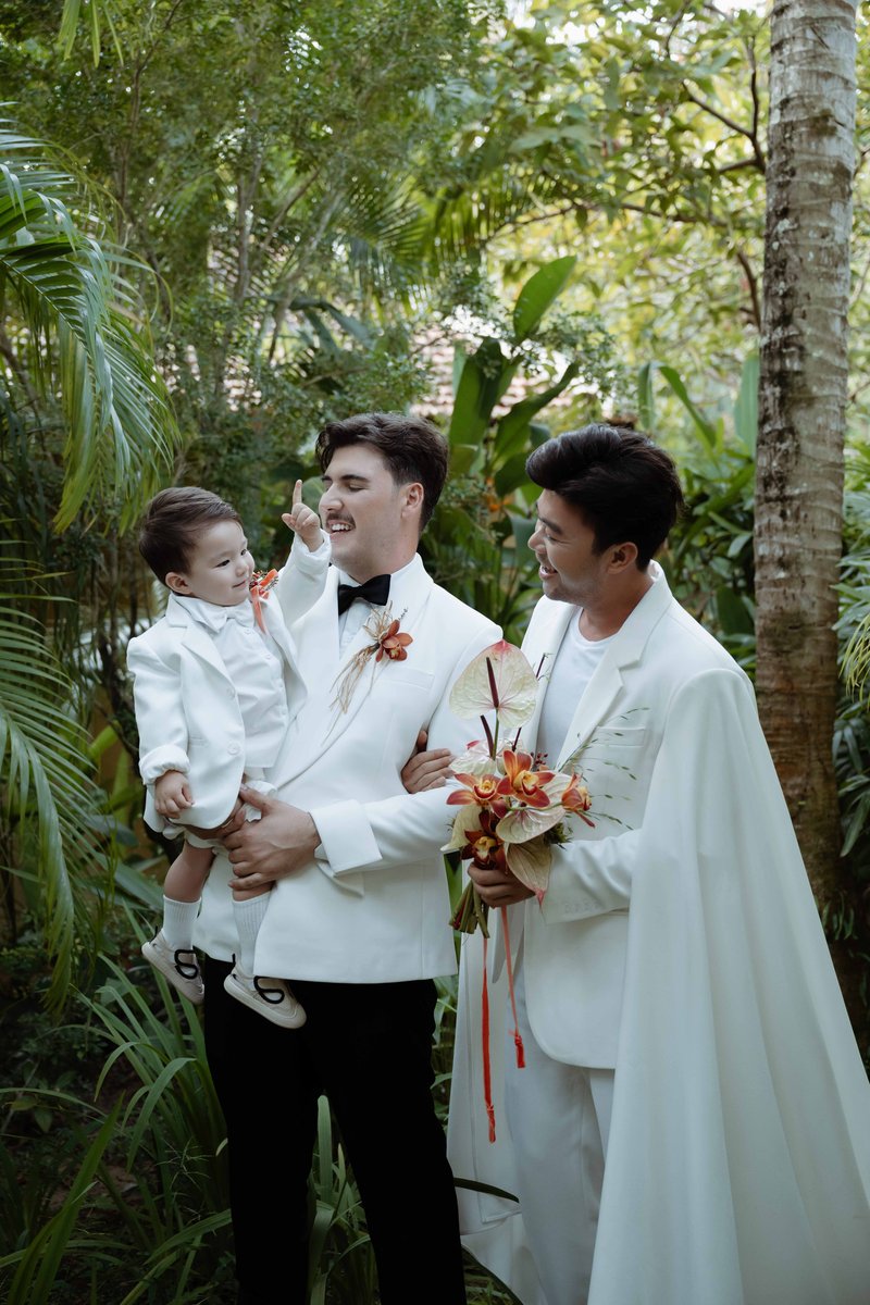 Ryan & Mario wedding at OCSEN Beach Bar & Club in Phú Quốc — photo 1